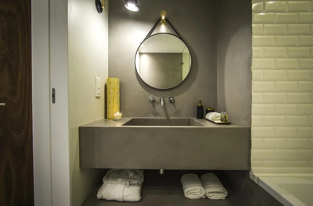 בית הארחה Somewhere - Estoril Guesthouse