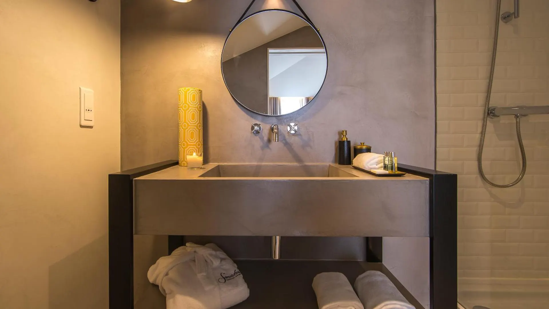 בית הארחה Somewhere - Estoril Guesthouse