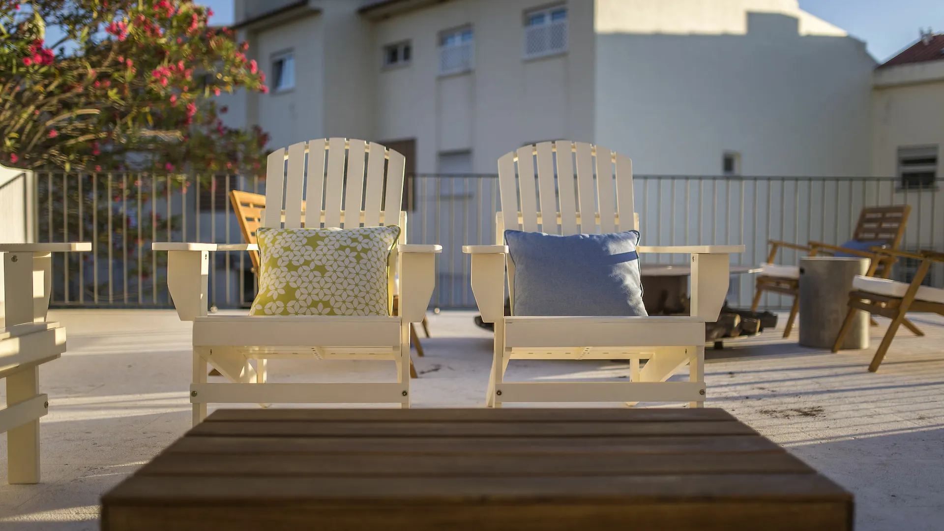 בית הארחה Somewhere - Estoril Guesthouse