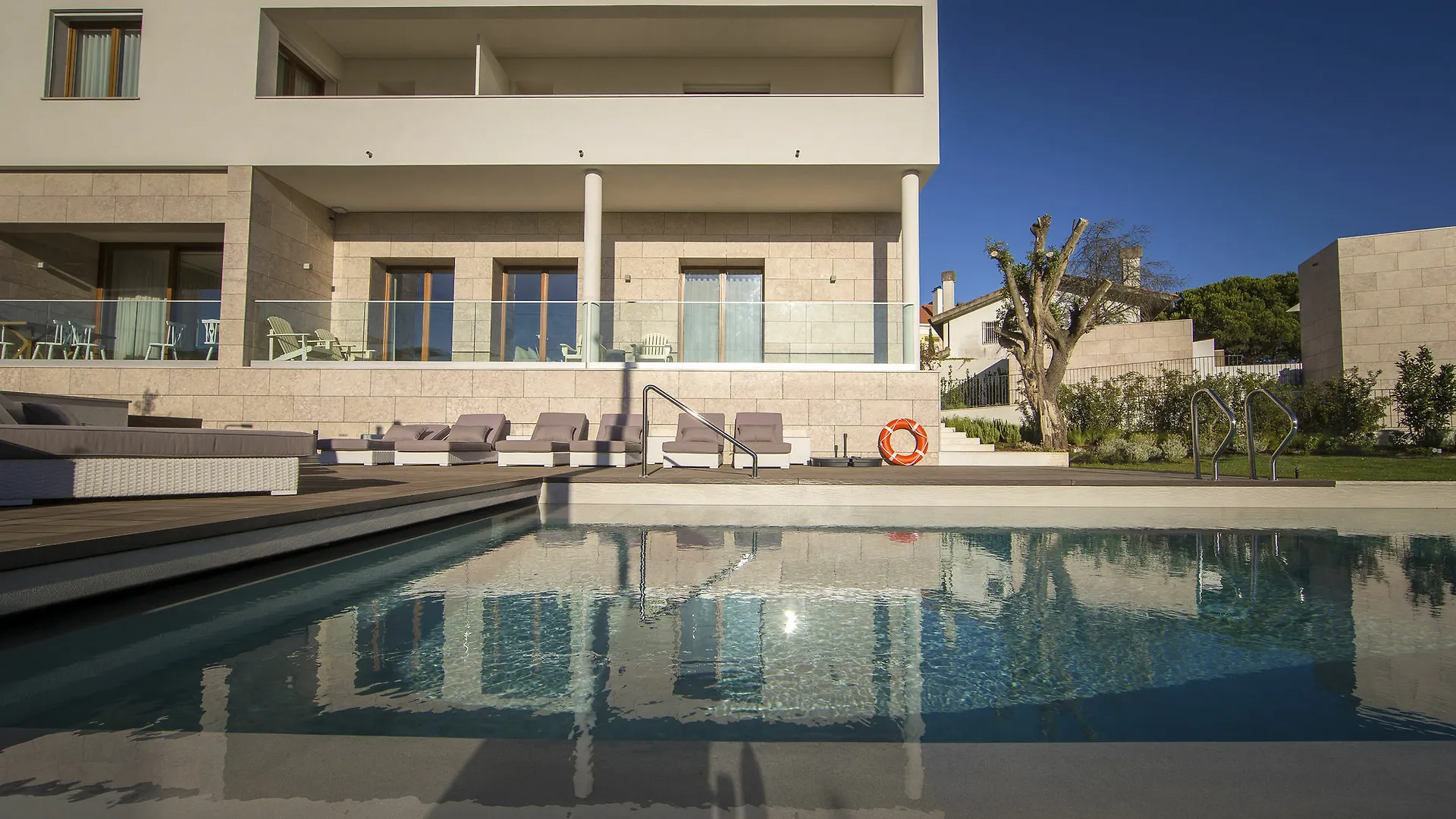 בית הארחה Somewhere - Estoril Guesthouse